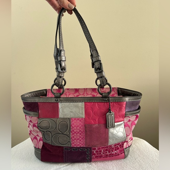 Coach Patchwork Shoulder Bag Purse Calico Pink Grey Metallic Leather Suede - Picture 2 of 13